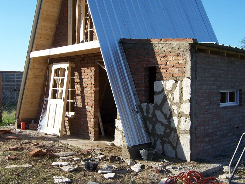 CONSTRUCCION DE CABAÑAS ALPINAS CON LADRILLO Y MADERA, CONSTRUCCION DE CABAÑAS ALPINAS EN EL CAMPO, CONSTRUCCION DE CABAÑAS ALPINAS DE MADERA CON BASE DE LADRILLO, CABAÑAS ALPINAS MODELOS PERSONALIZADOS 